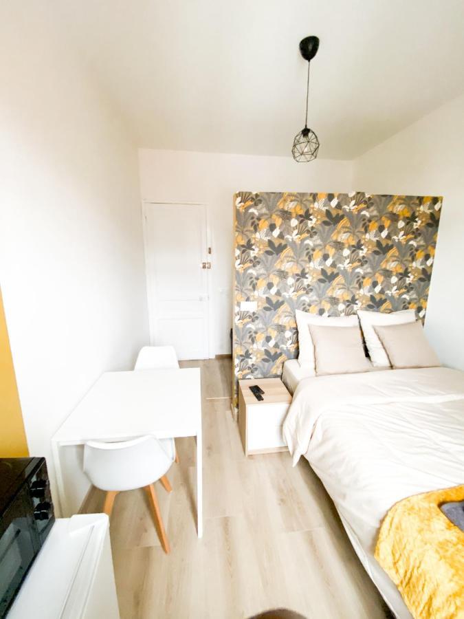 Capstay Roubaix Lille Private Shower & Netflix מראה חיצוני תמונה