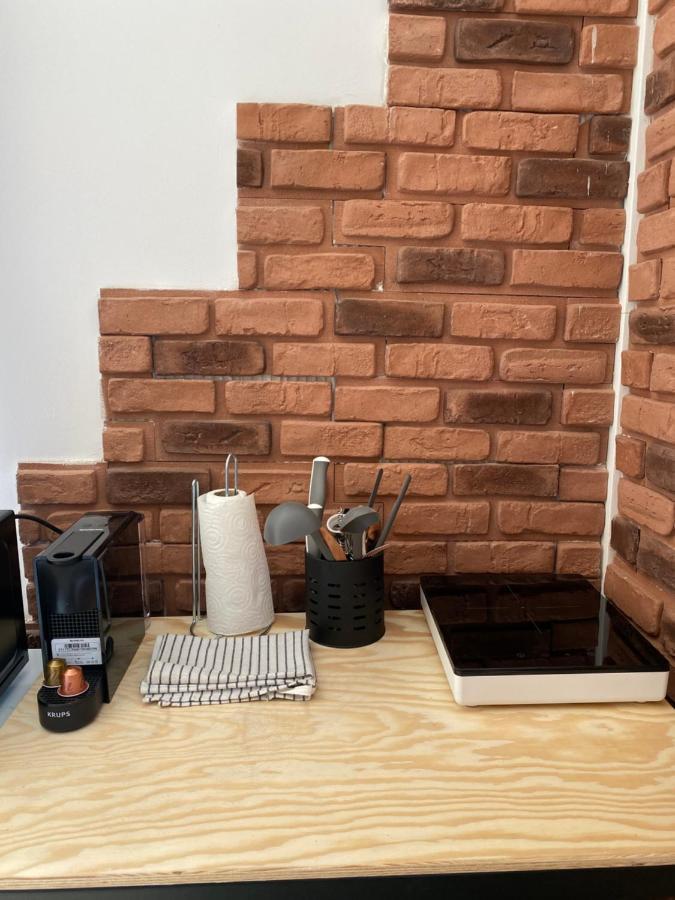 Capstay Roubaix Lille Private Shower & Netflix מראה חיצוני תמונה
